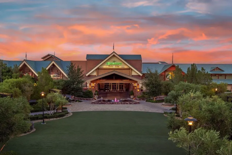 Silverton Exterior Image