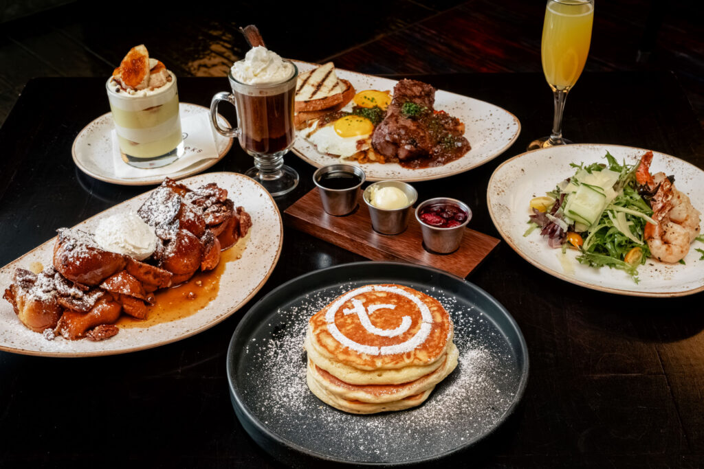 Brunch table at Twin Creeks